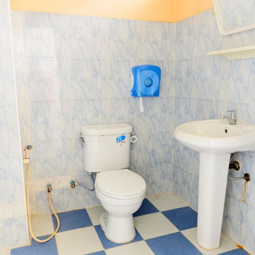 Standard AC and fan 5